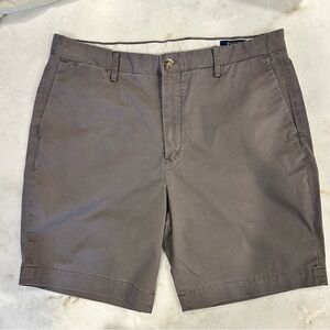 Polo Ralph Lauren 9” Men's Straight Stretch Classic Fit Shorts — Gray 35W